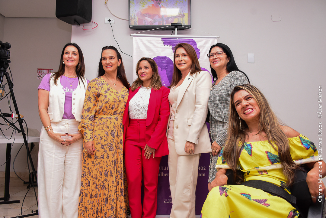 Procuradoria da Mulher no Legislativo é instaurada em Currais Novos em solenidade na Câmara Municipal